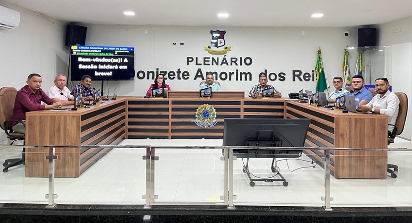 Câmara de Lagoa do Barro realiza sessão ordinária em clima junino e aprova novos requerimentos e indicação de lei