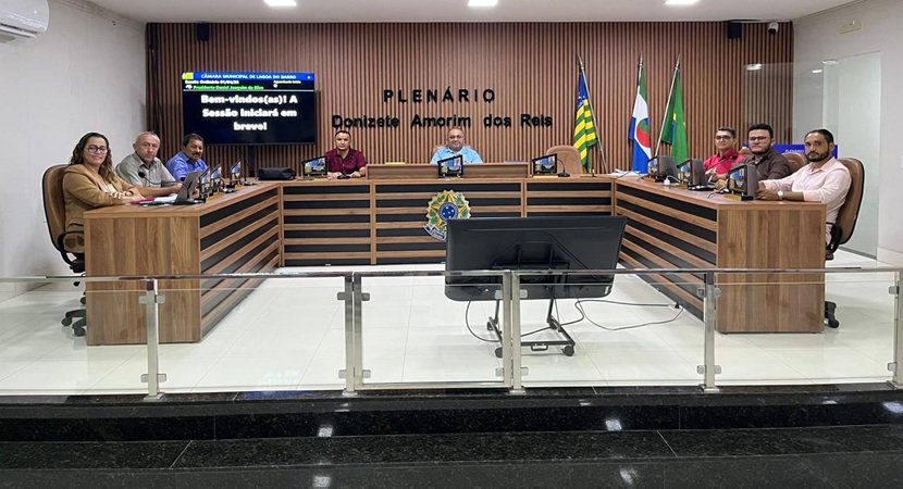 Câmara de Lagoa do Barro do Piauí realiza primeira sessão ordinária de abril com aprovação unânime de matérias